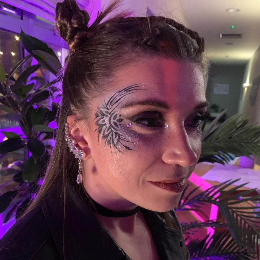 On-Site Glam Stations
