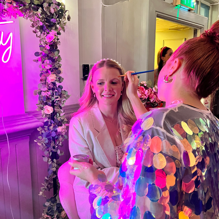 Wedding glitter artists for hire across Surrey